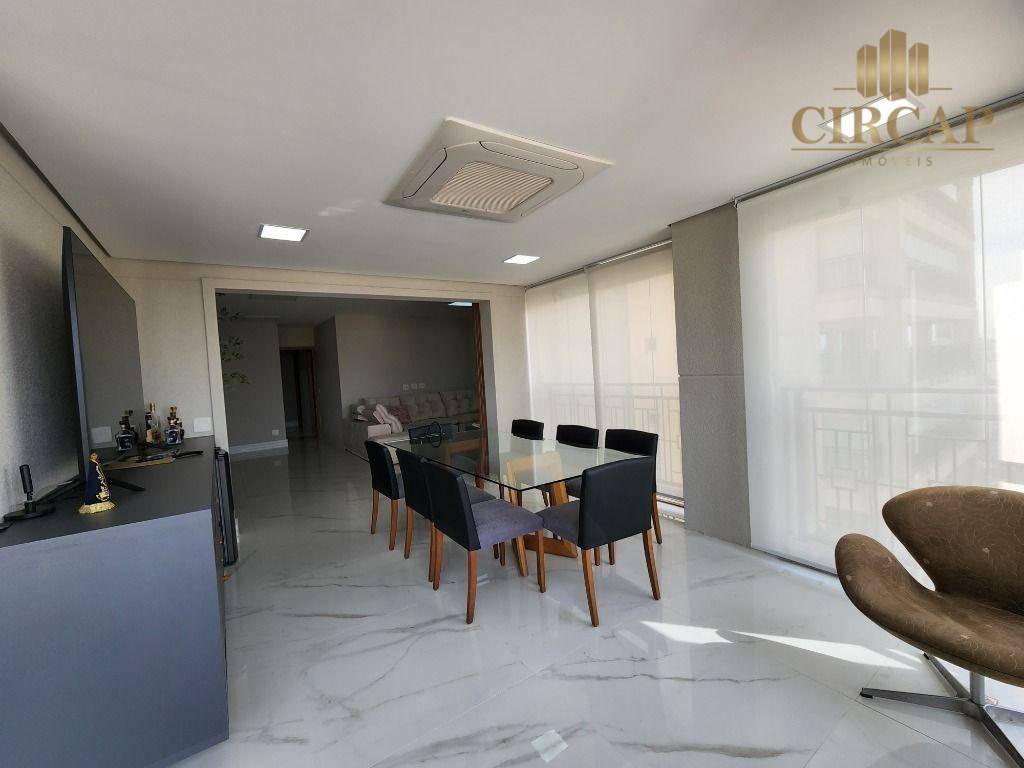 Apartamento à venda com 3 quartos, 143m² - Foto 6