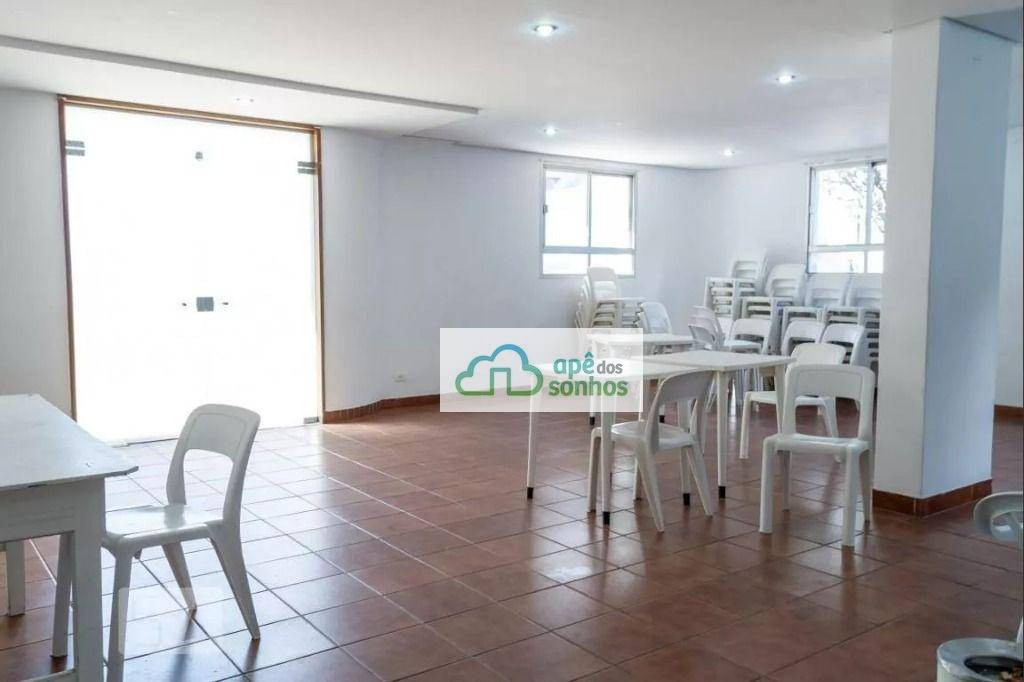 Apartamento à venda com 2 quartos, 68m² - Foto 20