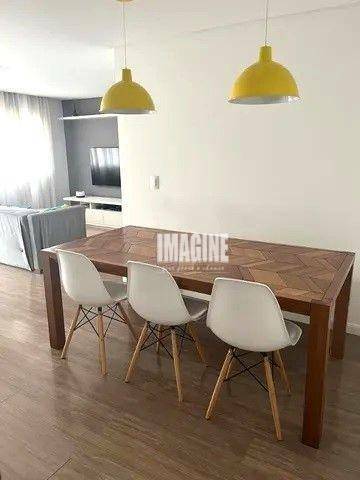 Apartamento à venda com 2 quartos, 70m² - Foto 3