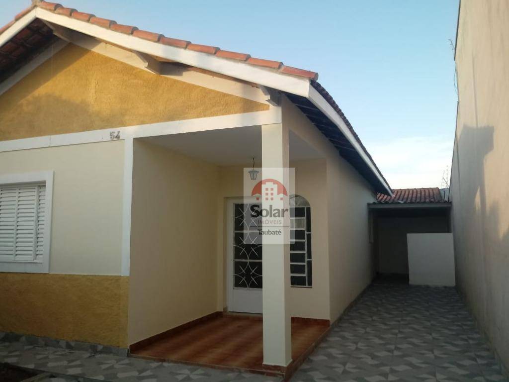 Casa à venda com 3 quartos, 250m² - Foto 2