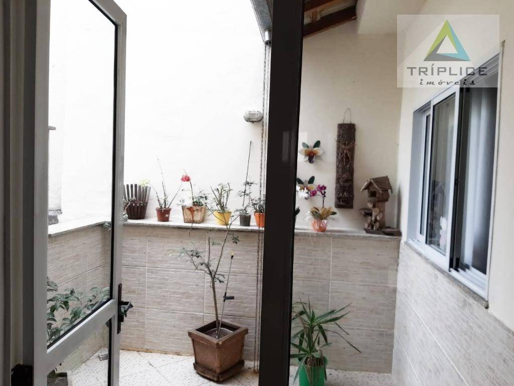 Casa à venda com 5 quartos, 270m² - Foto 15