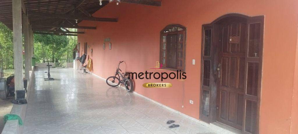 Chácara, 2 quartos, 1327 m² - Foto 1