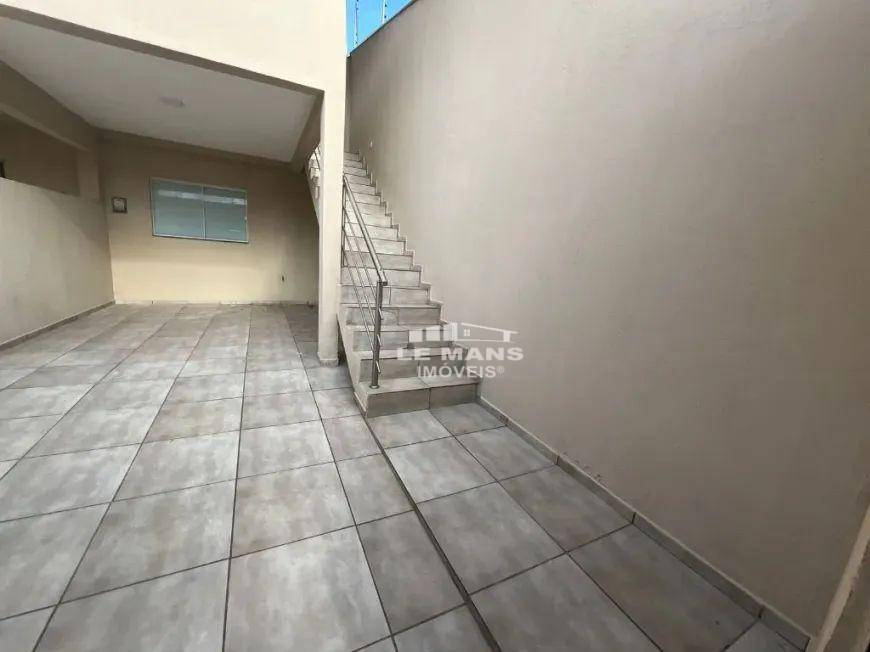 Casa para alugar com 3 quartos, 70m² - Foto 5