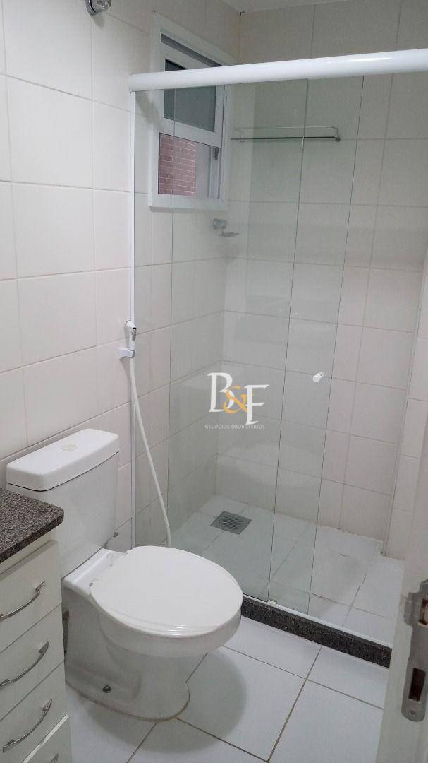 Apartamento para alugar com 2 quartos, 68m² - Foto 15