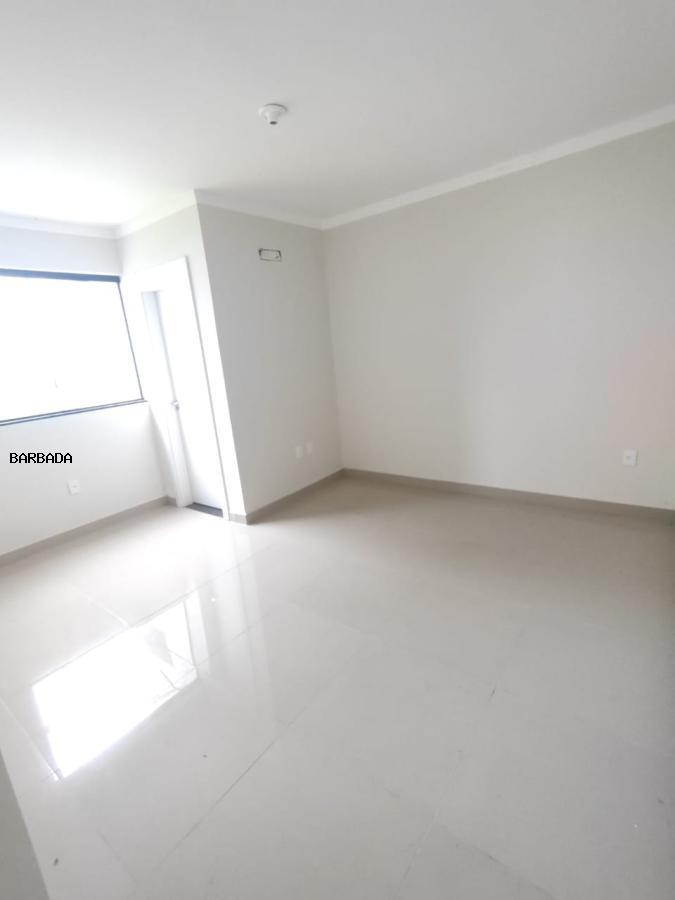 Apartamento para alugar com 2 quartos, 68m² - Foto 2