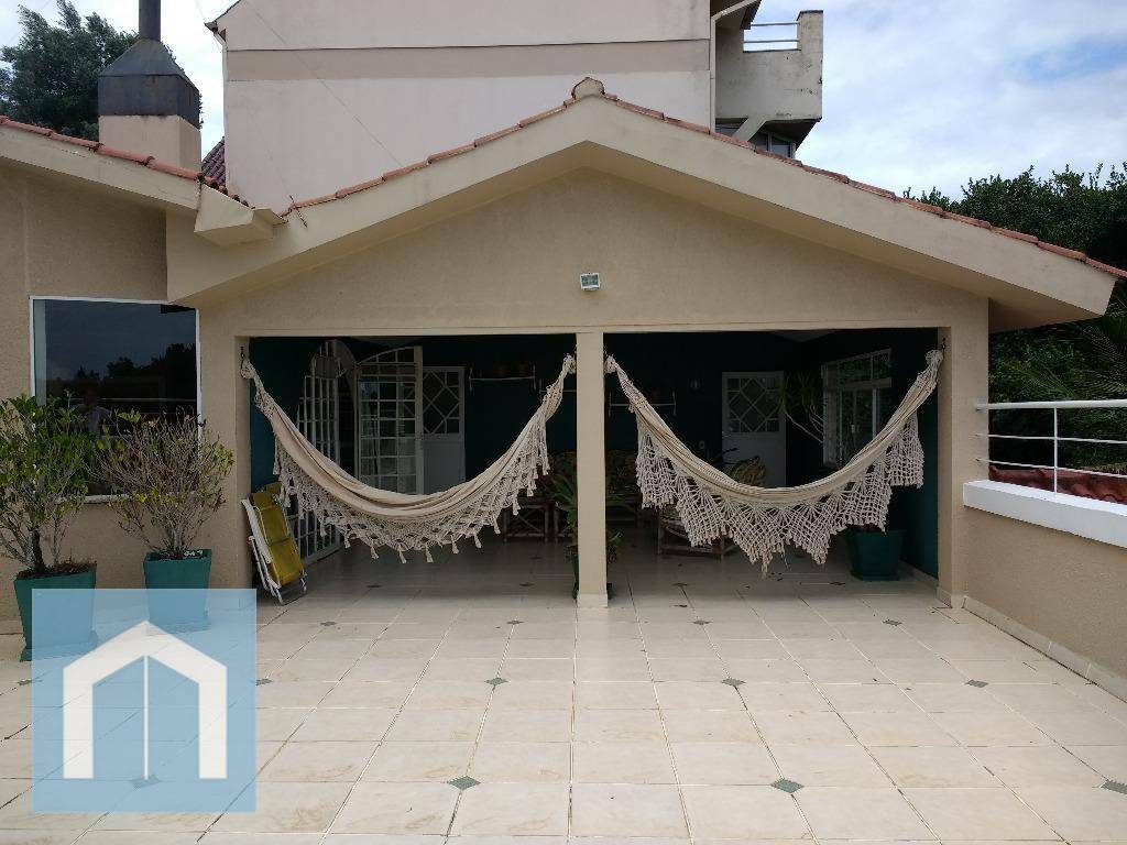 Casa à venda com 3 quartos, 403m² - Foto 4