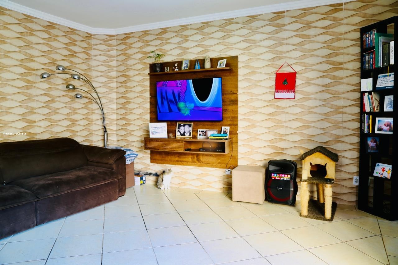 Casa à venda com 4 quartos, 500m² - Foto 4