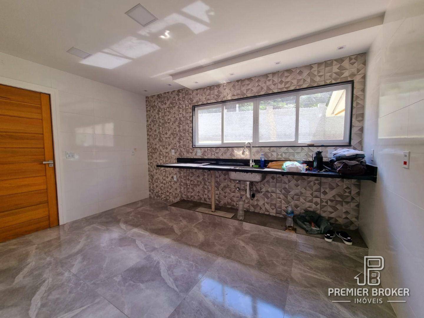 Casa de Condomínio à venda com 4 quartos, 230m² - Foto 15