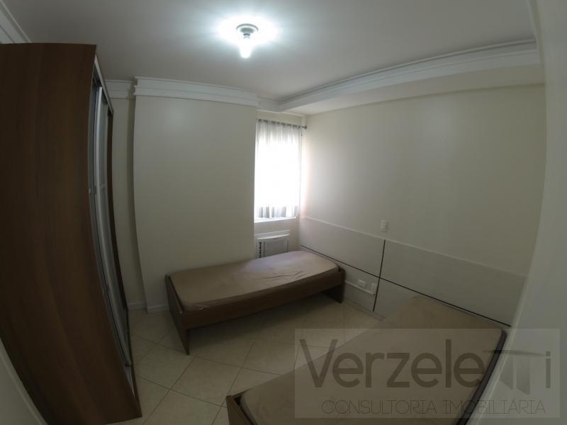 Apartamento à venda com 3 quartos, 127m² - Foto 14