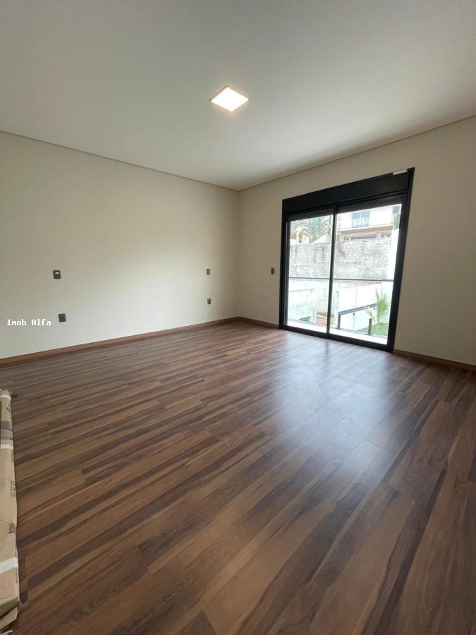 Sobrado à venda com 3 quartos, 365m² - Foto 39