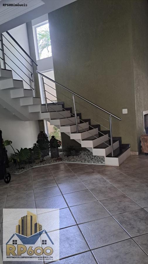 Casa de Condomínio à venda com 4 quartos, 700m² - Foto 16