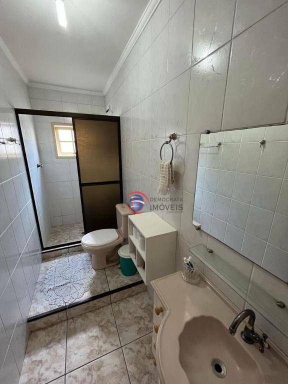 Casa de Condomínio à venda com 4 quartos, 366m² - Foto 8