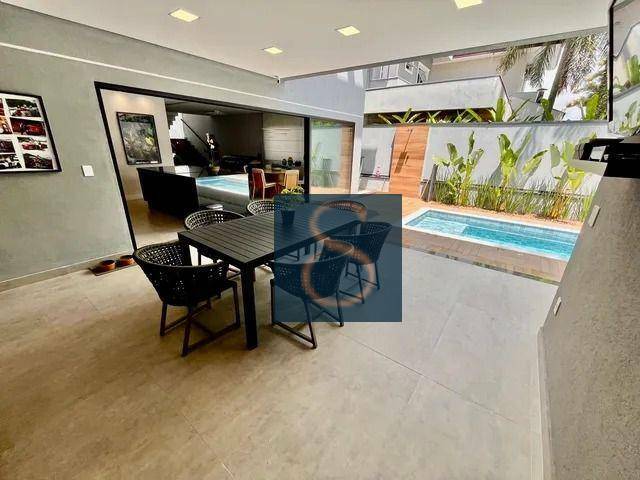 Sobrado à venda com 4 quartos, 215m² - Foto 7