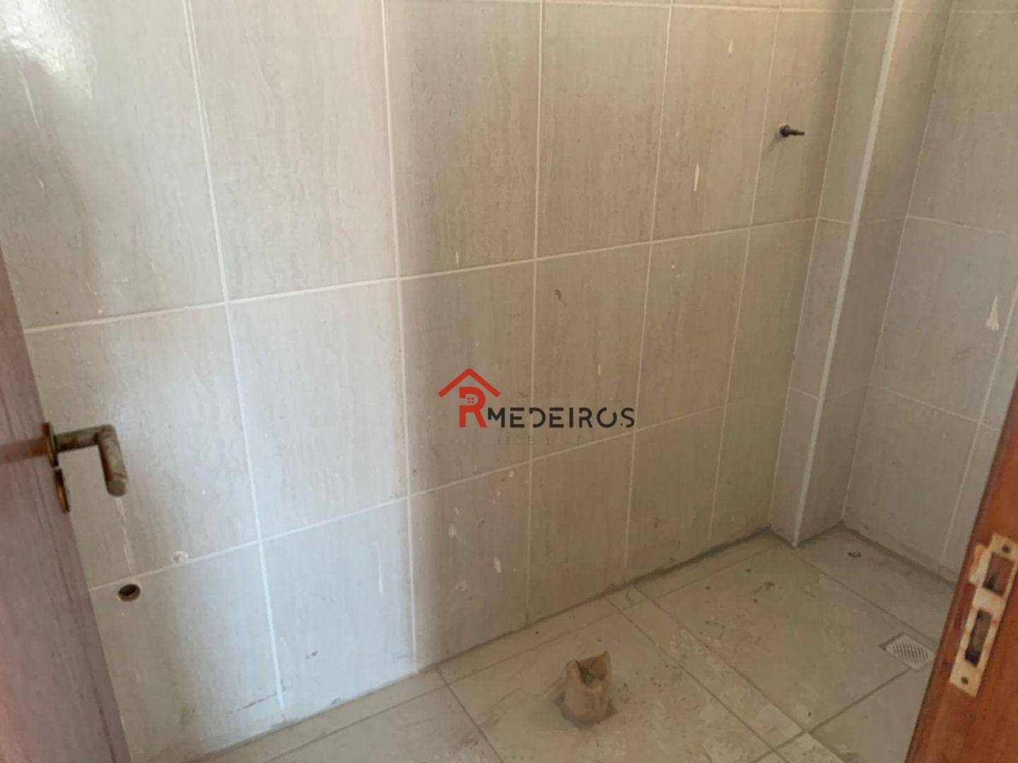 Apartamento à venda com 2 quartos, 75m² - Foto 22