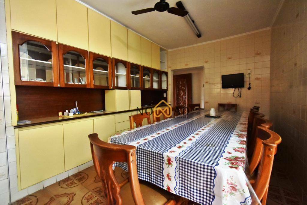 Casa de Condomínio à venda e aluguel com 3 quartos, 140m² - Foto 20