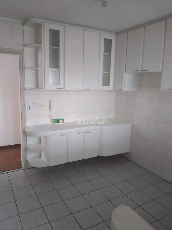 Apartamento à venda com 3 quartos, 83m² - Foto 6