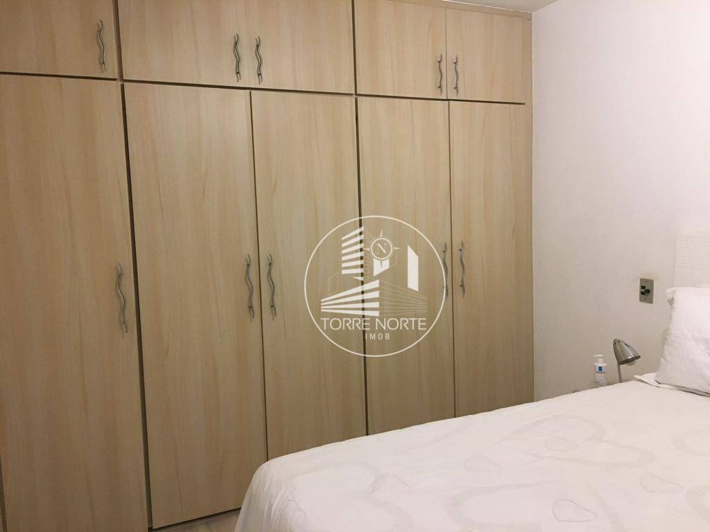 Apartamento à venda com 3 quartos, 85m² - Foto 13