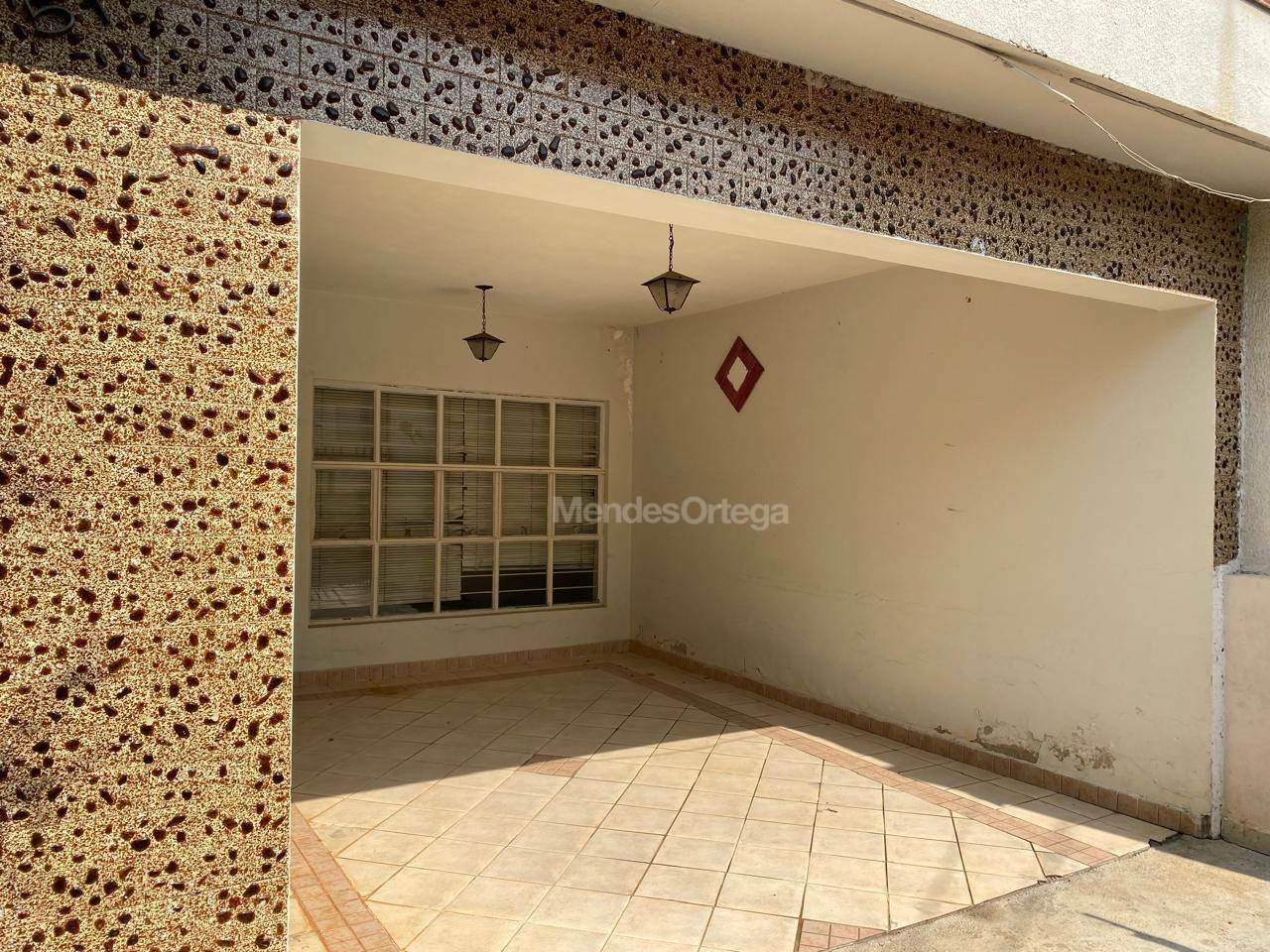 Casa à venda com 3 quartos, 112m² - Foto 2