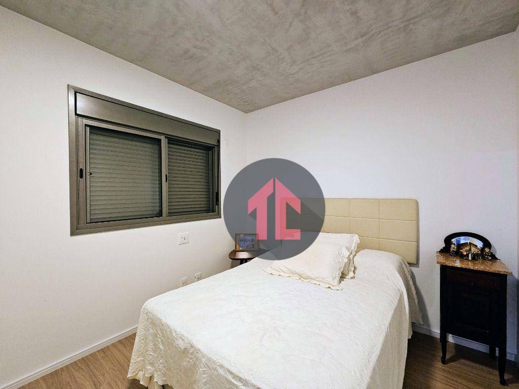 Apartamento à venda com 1 quarto, 40m² - Foto 9