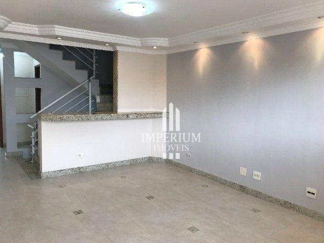 Sobrado à venda com 3 quartos, 200m² - Foto 1