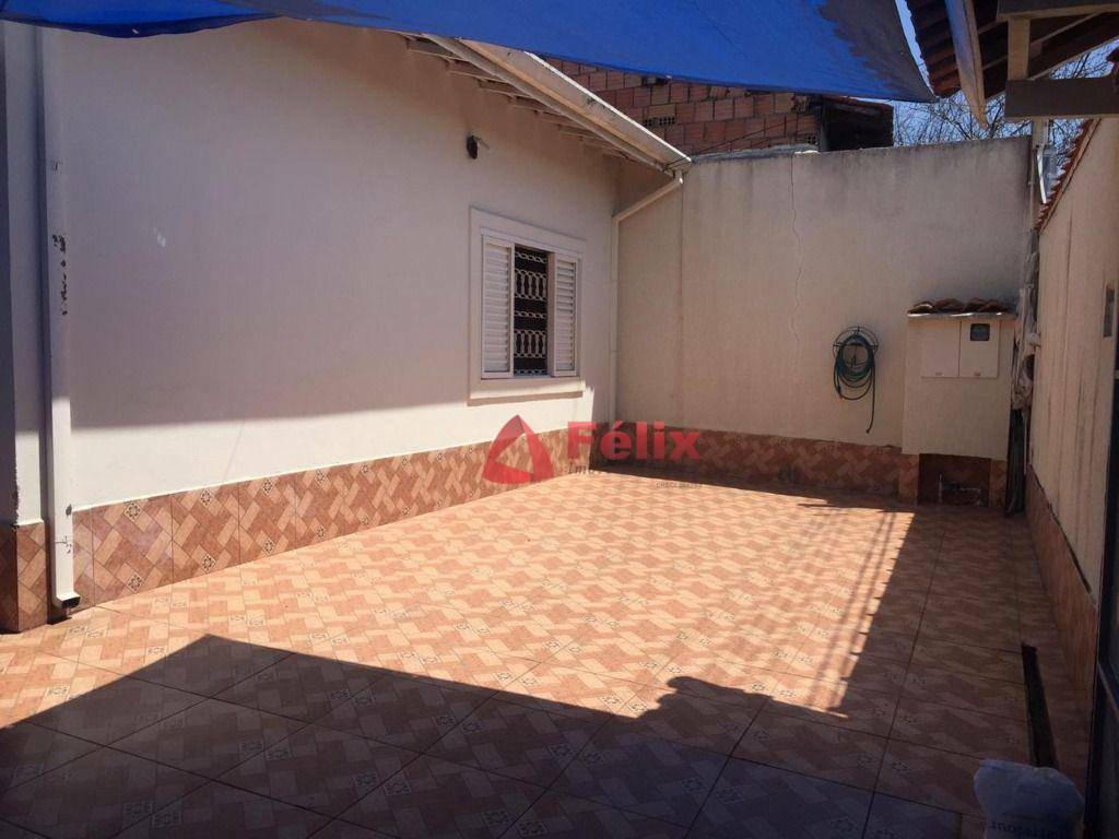 Casa à venda com 2 quartos, 140m² - Foto 4