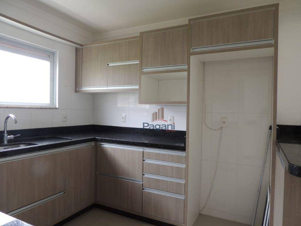 Apartamento à venda e aluguel com 3 quartos, 98m² - Foto 2