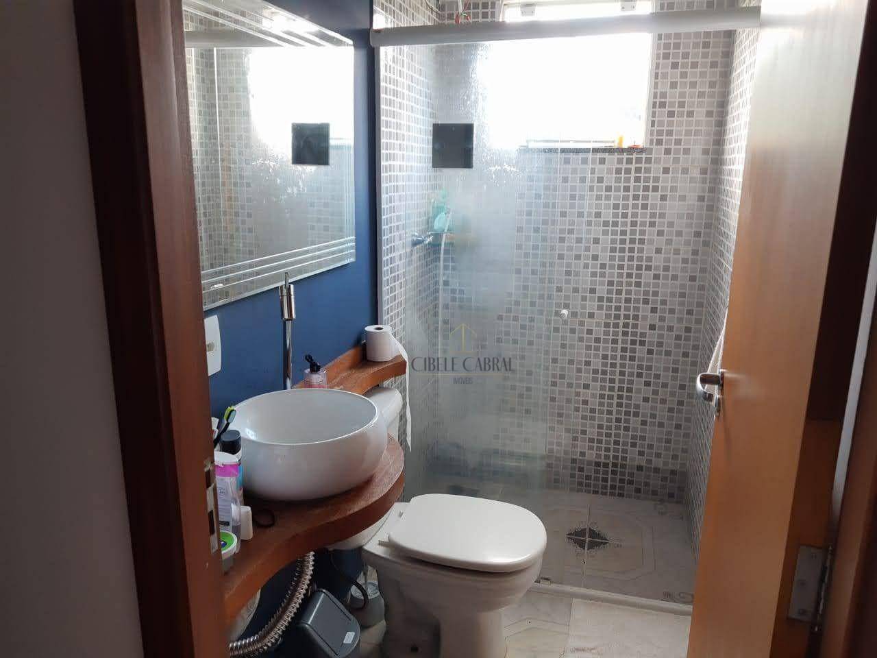 Casa de Condomínio à venda com 3 quartos, 250m² - Foto 12