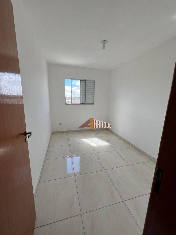 Apartamento à venda com 2 quartos, 37m² - Foto 3