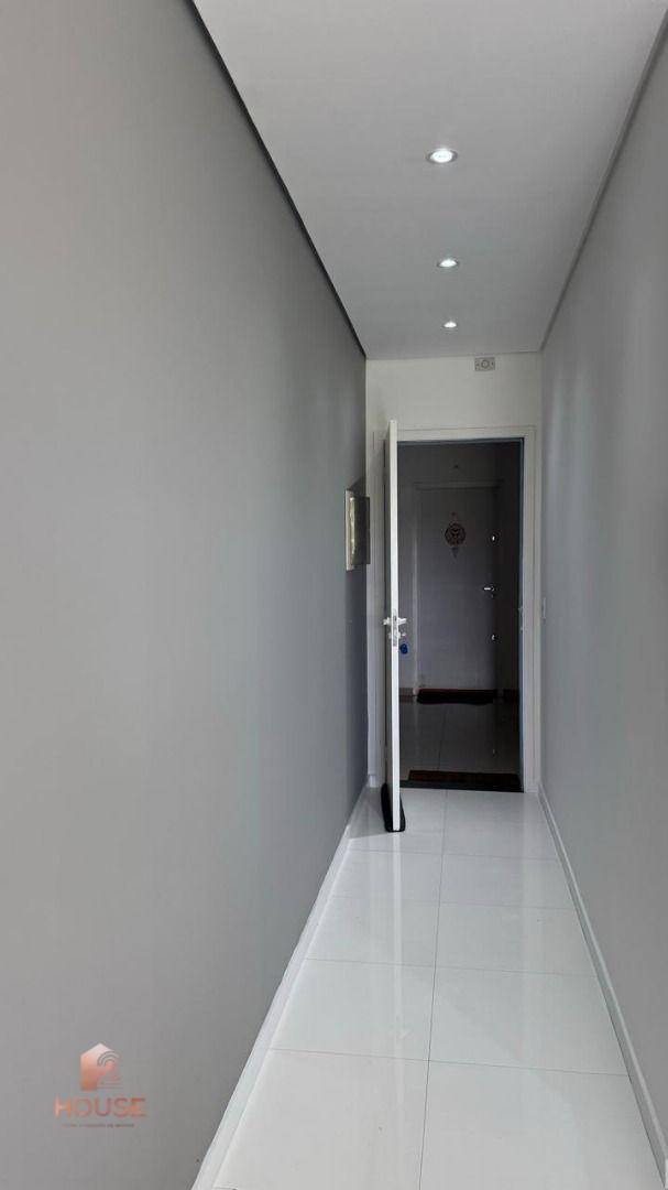 Apartamento para alugar com 3 quartos, 86m² - Foto 37