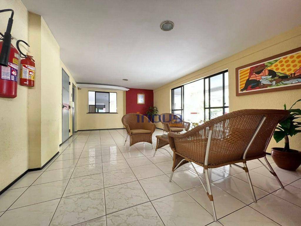 Apartamento à venda com 2 quartos, 59m² - Foto 13