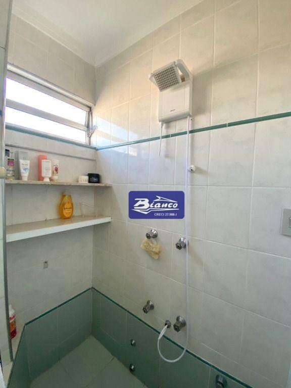 Sobrado à venda com 3 quartos, 218m² - Foto 14