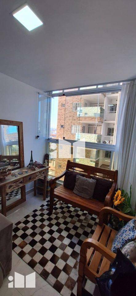 Apartamento à venda com 2 quartos, 80M2 - Foto 1