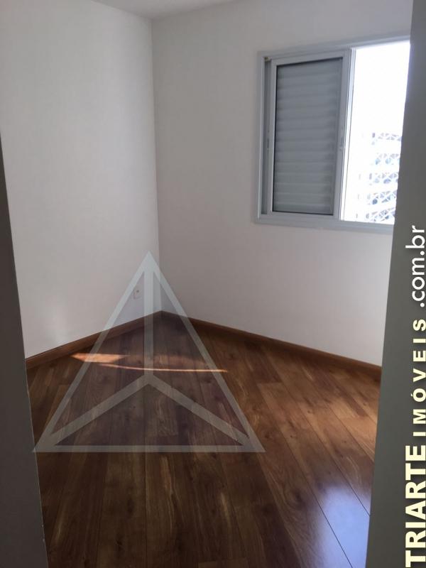 Apartamento à venda com 3 quartos, 75m² - Foto 14