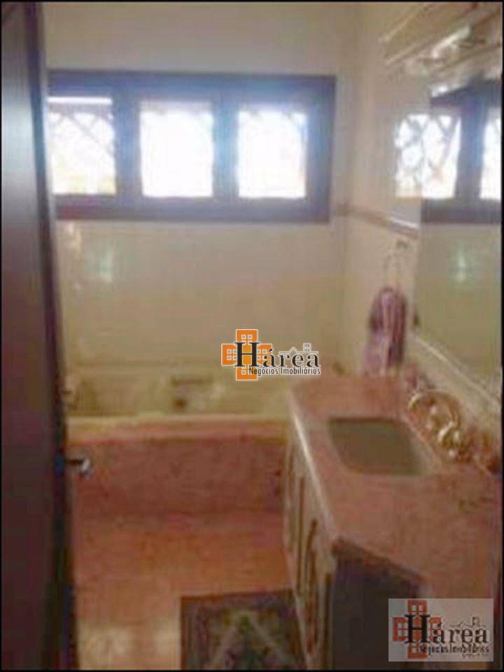 Sobrado à venda com 6 quartos, 1300m² - Foto 29