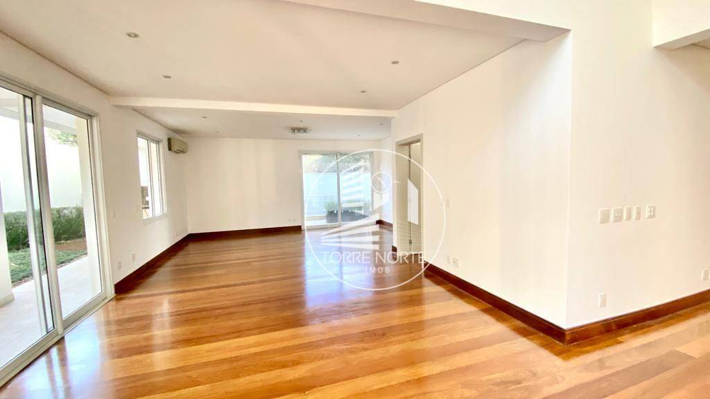 Sobrado à venda com 4 quartos, 640m² - Foto 18