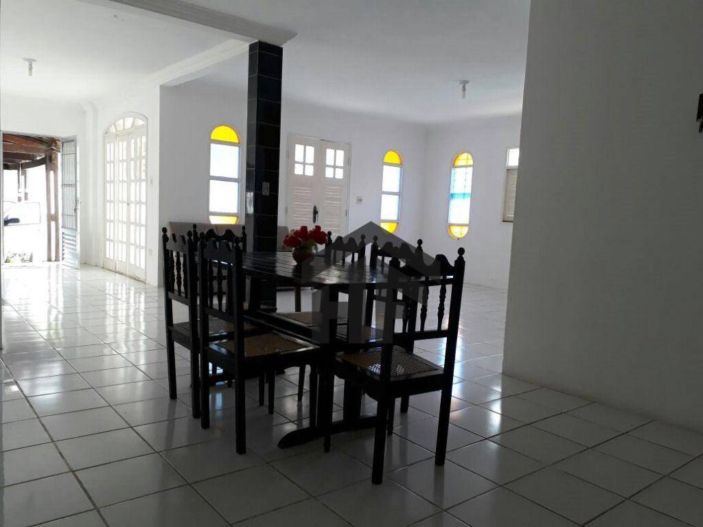 Casa à venda com 6 quartos, 560m² - Foto 13