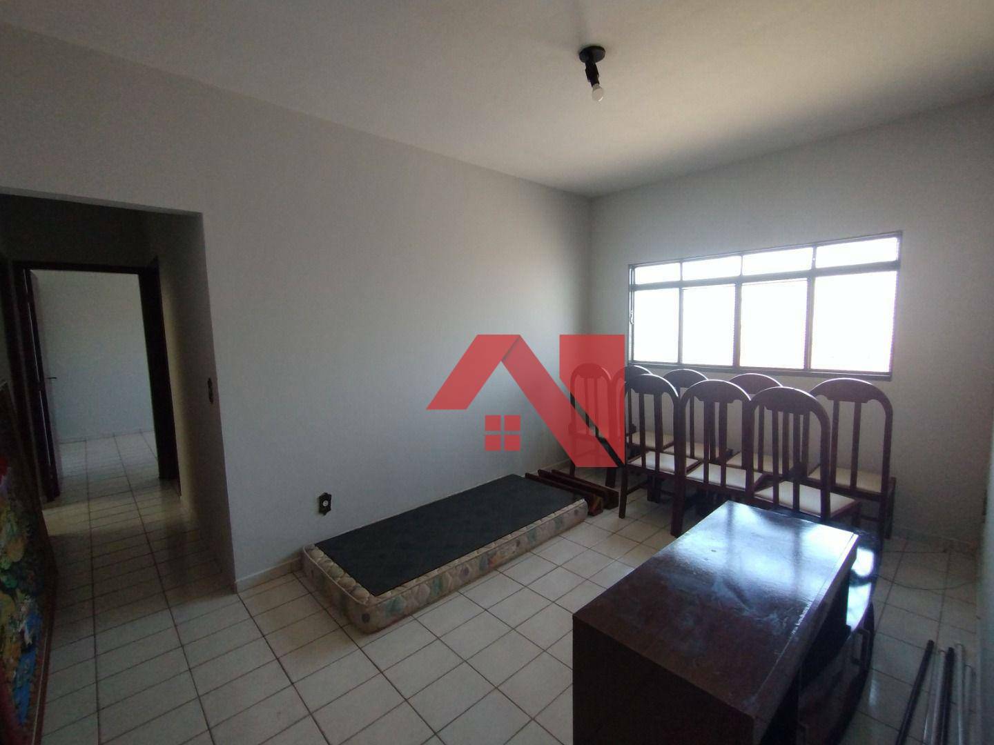 Apartamento para alugar com 3 quartos, 80m² - Foto 3