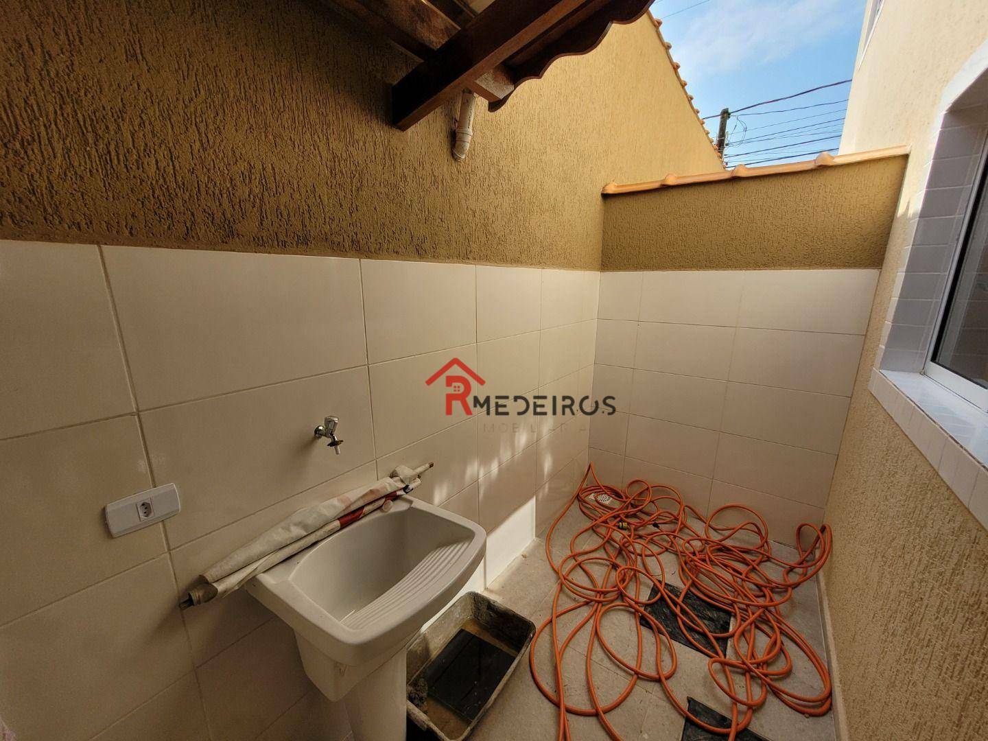 Sobrado à venda com 2 quartos, 59m² - Foto 8