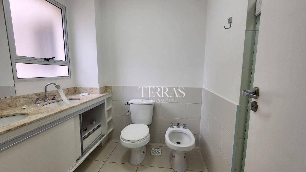 Apartamento à venda com 3 quartos, 134m² - Foto 20