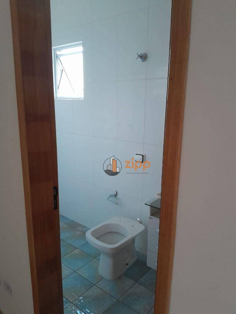 Casa à venda com 2 quartos, 65m² - Foto 17