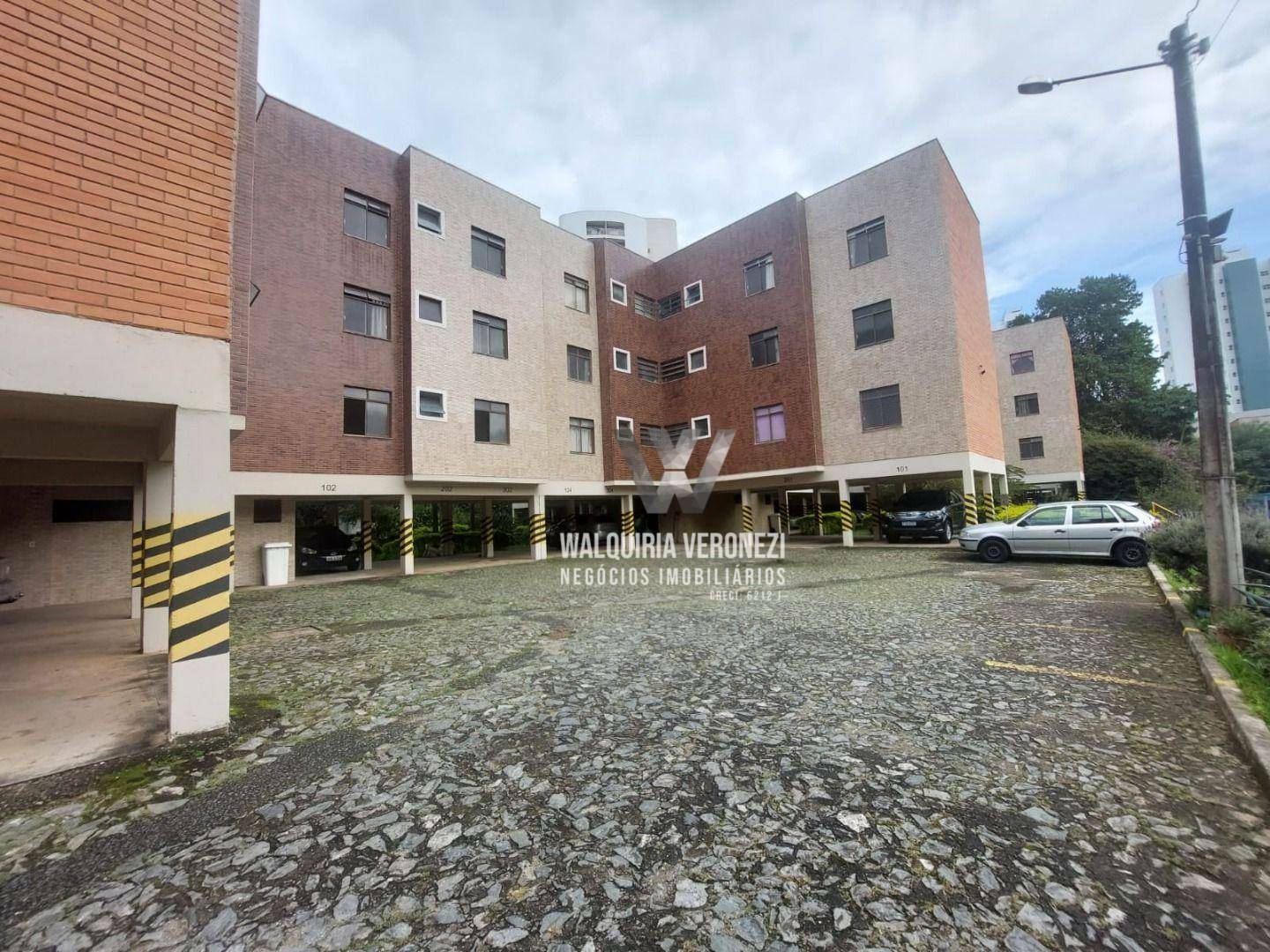 Apartamento à venda com 2 quartos, 70m² - Foto 3