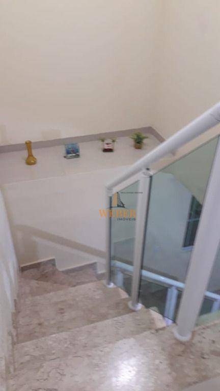 Sobrado à venda com 3 quartos, 230m² - Foto 22