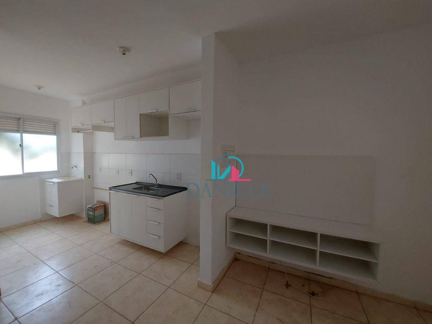 Apartamento à venda com 2 quartos, 47m² - Foto 2