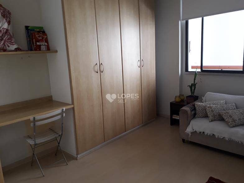 Apartamento à venda com 3 quartos, 130m² - Foto 6