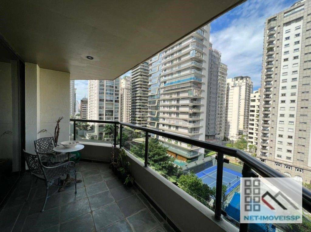 Apartamento à venda e aluguel com 4 quartos, 220m² - Foto 8