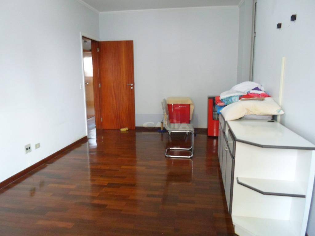 Apartamento à venda com 3 quartos, 190m² - Foto 16