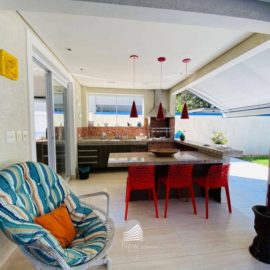 Casa de Condomínio para alugar com 5 quartos, 340m² - Foto 37