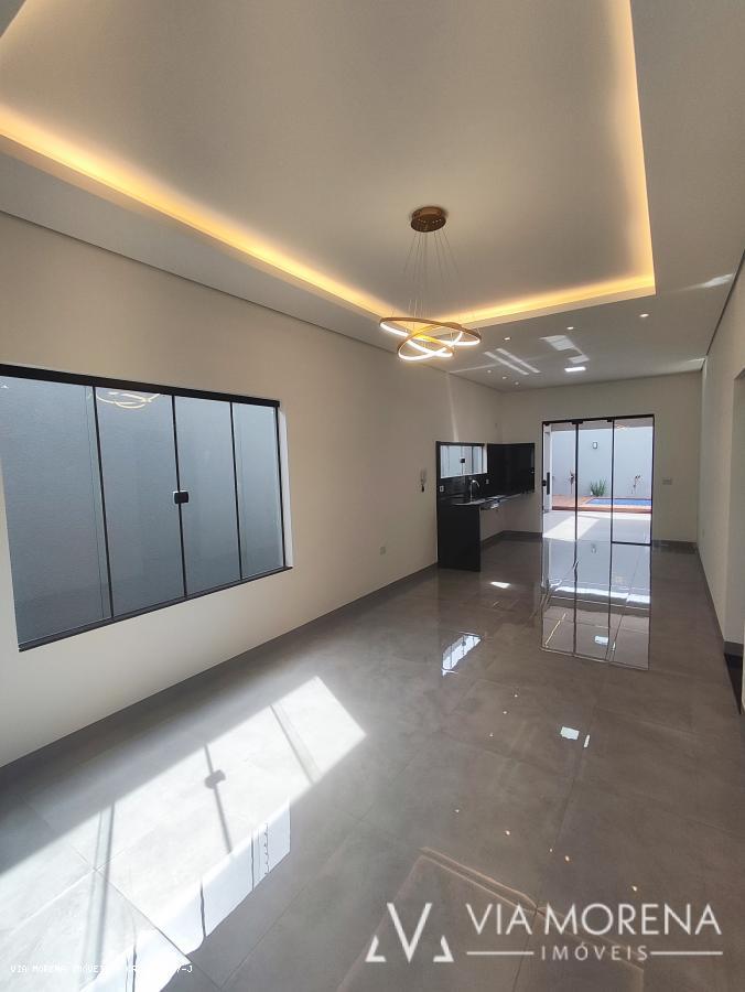 Casa à venda com 3 quartos, 250m² - Foto 4