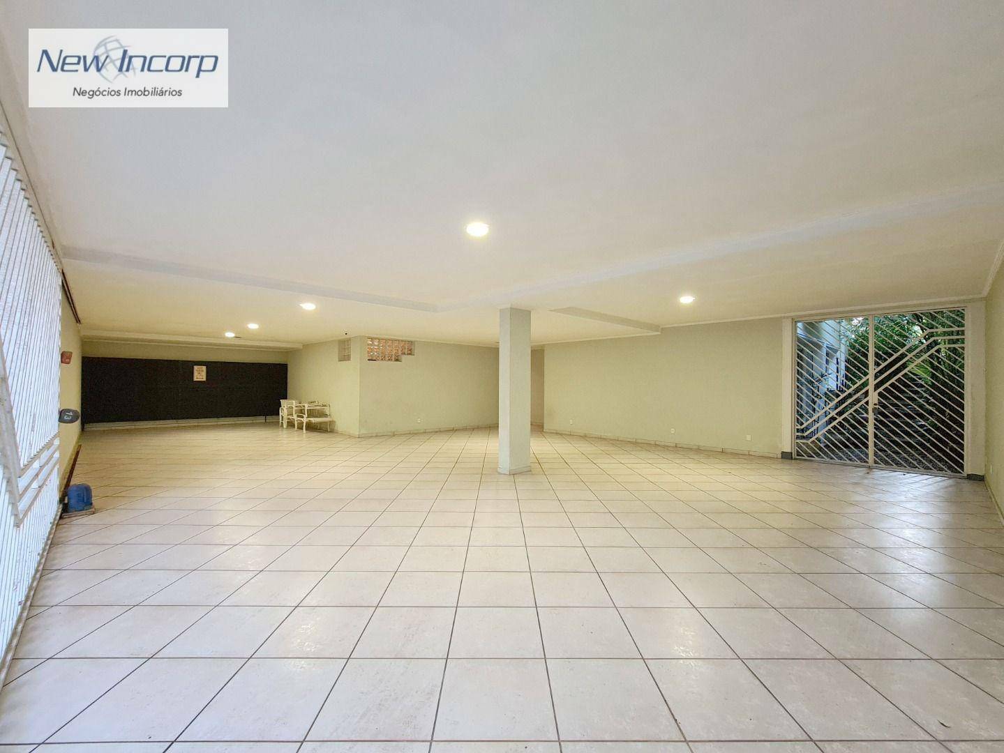 Casa à venda com 4 quartos, 900m² - Foto 58