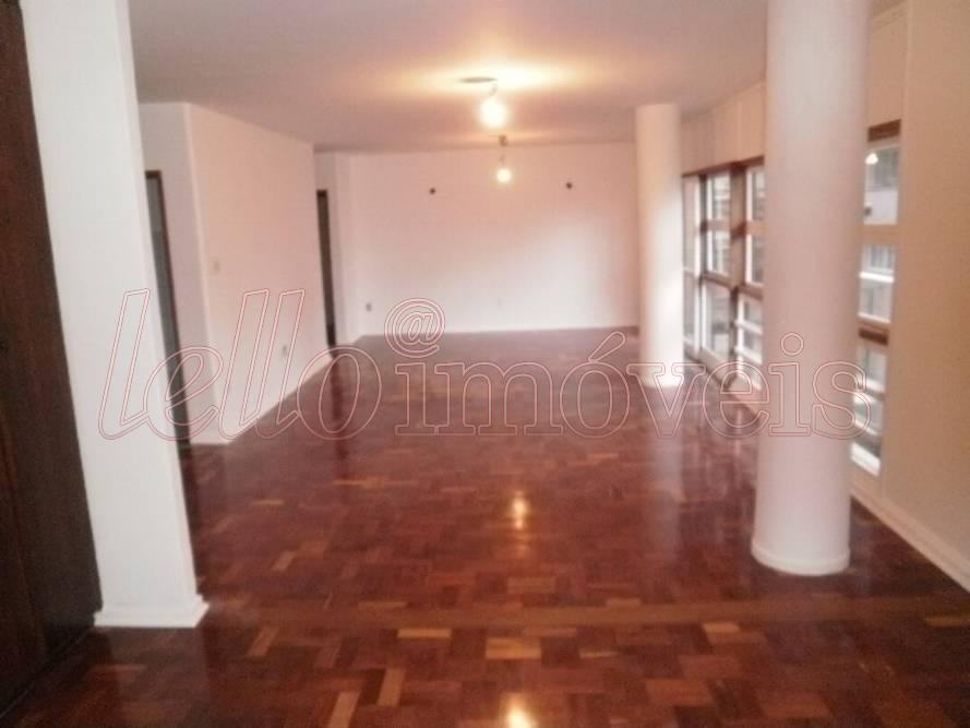 Apartamento para alugar com 3 quartos, 150m² - Foto 4